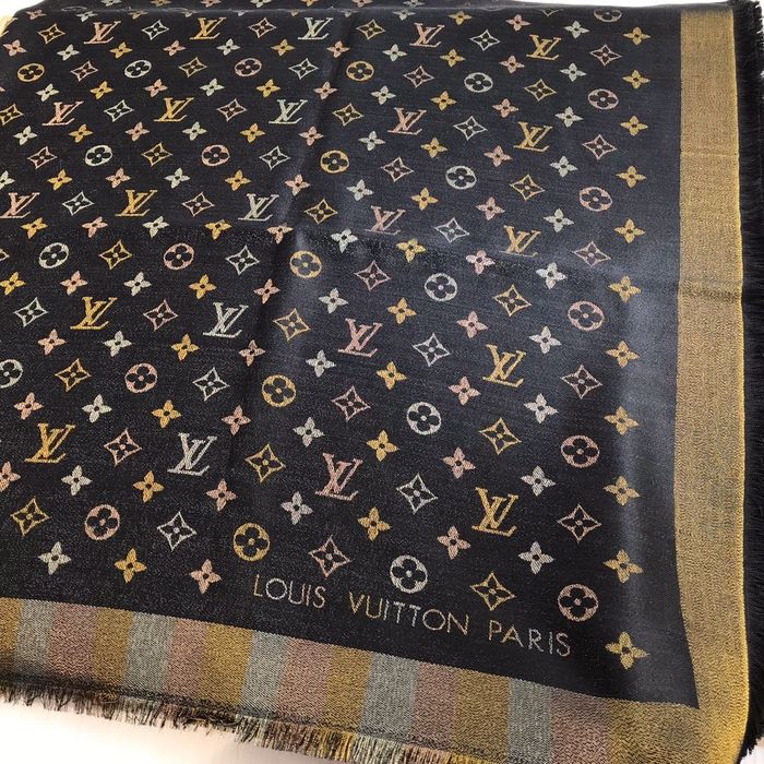 Louis Vuitton Scarf LV00130